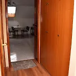Nora 4*