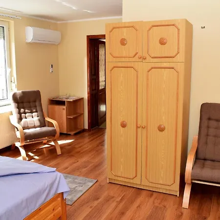 Guest house Nora *