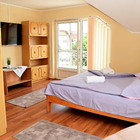 Guest house Nora *